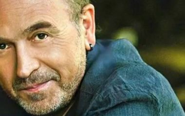 Ο Σταμάτης Γονίδης έχει το δικό του ύφος