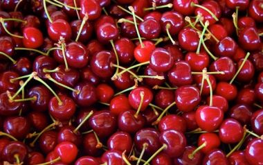 Τα 7 εκπληκτικά οφέλη που έχουν τα κεράσια για την υγεία μας