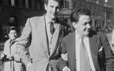 Αν πήγαινε σήμερα σε μία εταιρεία ένας νέος Χατζιδάκις ή Θεοδωράκης νομίζετε ότι θα τον υπέγραφαν;