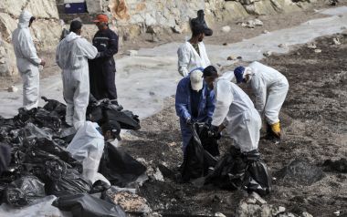 Τι δείχνουν οι μετρήσεις για τις παραλίες της Αττικής 9 μήνες μετά το ναυάγιο του Αγία Ζώνη