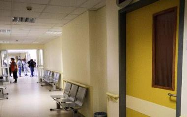 Μόνο με παραπεμπτικό οικογενειακού γιατρού η πρόσβαση των ασφαλισμένων του ΕΟΠΥΥ στις δημόσιες δομές υγείας