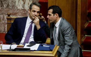 Θάνος Πλεύρης για τα νέα μέτρα προστασίας: Εμβόλια και σε ηλικίες 5-11 ετών