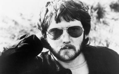 Ό,τι δεν μας βρίσκει σύμφωνους το χρεώνουμε στην ποπ