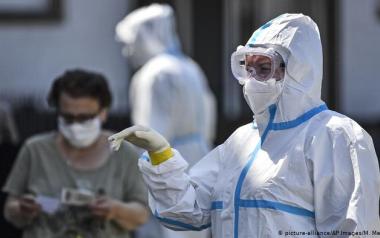 ΠΟΥ: Ο κορωνοϊός σε 6 μήνες σκότωσε πάνω από 650.000 ανθρώπους - 35 νέα κρούσματα στην Ελλάδα 