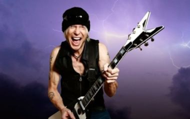 'Ροκ έδωσες, ροκ θα λάβεις', δώρα βινύλια Michael Schenker Group, UFO. REM, Kiss, David Bowie 