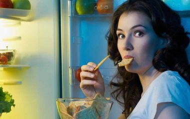 Γιατί κάποιες ημέρες πεινάμε συνέχεια;