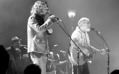 Yusuf / Cat Stevens w/ Chris Cornell - "Wild World"