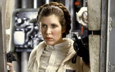 Καρδιακή προσβολή η Carrie Fisher