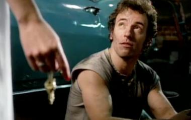 Ι'm on Fire - 1 τραγούδι 10 ερμηνείες