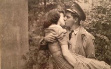 Μενέλαος Λουντέμης: Το παραμύθι ενός ραγισμένου έρωτα