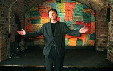 Ο Paul McCartney ξανά στο Cavern Club