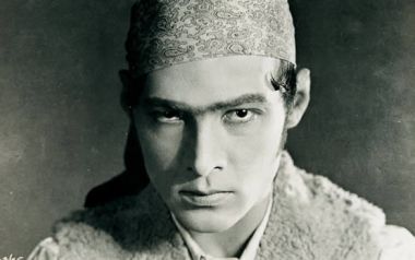 Rudolfo Valentino 122 χρόνια από την γέννηση του