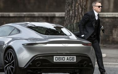 Προς πώληση η αγαπημένη Aston Martin του Daniel Craig
