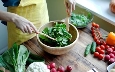 Διατροφή: Πως να μην πάρετε κιλά μεγαλώνοντας