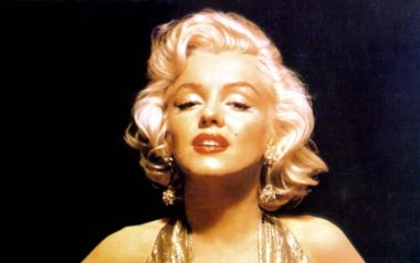 Σε δημοπρασία τούφα από τα μαλλιά της Marilyn Monroe την βραδιά που τραγούδησε στον Kennedy 