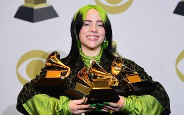 Για 4η συνεχόμενη χρονιά η Billie Eilish απαντά στις ίδιες ερωτήσεις του Vanity Fair