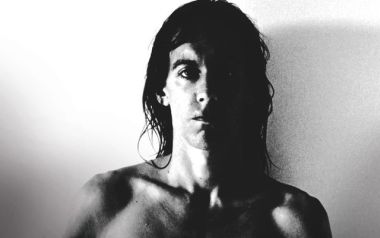 12 τραγούδια με αναφορά σε διαφθορά