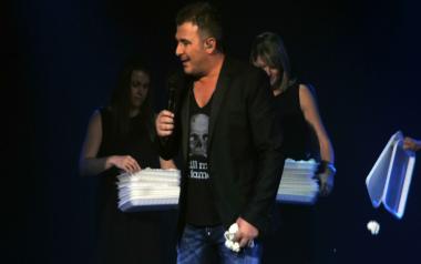 Στεναχωρήθηκε ο  Ρέμος, ακυρώθηκε η συναυλία του στην Ρόδο