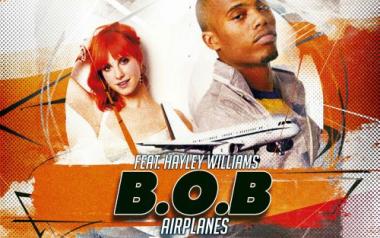 B.o.B - Airplanes ft. Hayley Williams