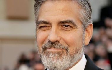 Είστε πάνω από 50; Πιείτε περισσότερο τσάι και τρώτε αυτά τα φρούτα