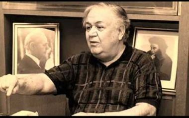 Δε μελαγχολώ για τα χρόνια που περνάνε. Αν μου έλεγαν να τα ξαναζήσω θα με μελαγχολούσε περισσότερο.