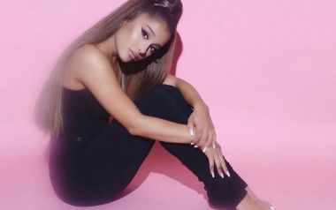 Ariana Grande, 3 νέα τραγούδια από την deluxe έκδοση του Posisions 