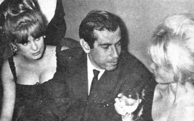 To Saturday Night Live σατιρίζει Brigitte Bardot και Catherine Deneuve