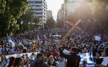 Εμβόλια: Ο Έλληνας πεθαίνει να πηγαίνει κόντρα στο κατεστημένο