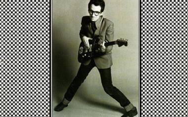 Πέρασαν 44 χρόνια - My Aim Is True - Elvis Costello (1977)