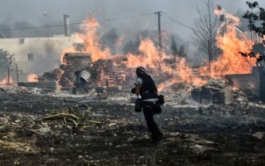 Ειδικός ερευνητής απαντά: Ο άνεμος ο πιο θανατηφόρος παράγοντας στις αστικές πυρκαγιές