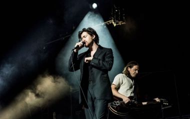 Αξίζει το άλμπουμ των Arctic Monkeys;