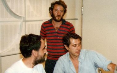 Κάθε μέρα σας ανοίγουμε τα μυστικά βιβλία της μουσικής...