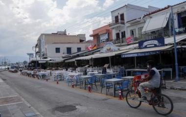 Νέκρωσε ο Πόρος – Όλοι εναντίον όλων για την εξάπλωση του κοροναϊού