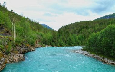 14 τραγούδια για τα ποτάμια 
