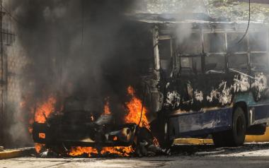  Βουλγαρία: 45 νεκροί - ανάμεσά τους 12 παιδιά- από φωτιά σε λεωφορείο 