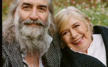 Νέο άλμπουμ της Marianne Faithfull με τον Warren Ellis