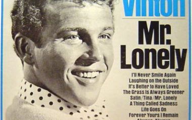 Mr Lonely-Bobby Vinton