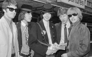 Yardbirds 1966 με Jeff Beck. Jimmy Page