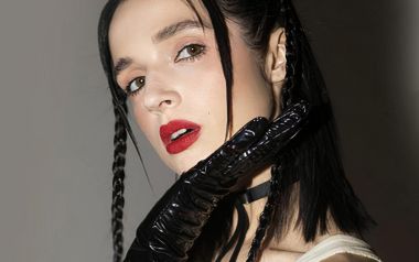 Κώστας Ζουγρής: Μ' αρέσει να ακούω καινούργια τραγούδια