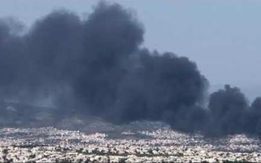 Μήνυμα από το 112 για την φωτιά στη Μεταμόρφωση – «Κλείστε πόρτες και παράθυρα