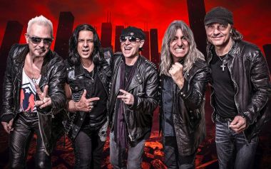 Scorpions - Dust In The Wind