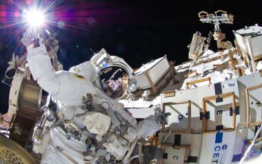 Ένα τεράστιο online αρχείο της NASA με 140000 φωτογραφίες και video...