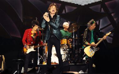 Οι Θεοί του ροκ αποσύρονται. Μέχρι ποια ηλικία πρέπει να παίζουν συγκροτήματα όπως οι Rolling Stones και Genesis;