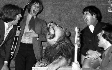 Ξυπνήστεεεεε...! 10 υπέροχα τραγούδια από το 60