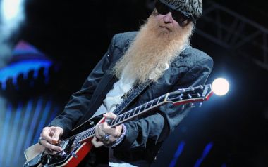 71 ετών ο Billy Gibbons των ZZ Top