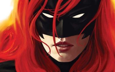 Batwoman: Λεσβία ηρωίδα κόμικ σε τηλεοπτική σειρά