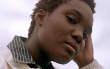 Arlo Parks - Black Dog 