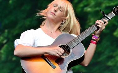 Laura Marling - Strange Girl 