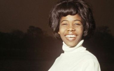 Πέθανε η αγαπημένη τραγουδίστρια Millie Small του θρυλικού «My Boy Lollipop»