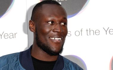 Εντυπωσιακός ο Stormzy - BLINDED BY YOUR GRACE PT.2 FT. MNEK